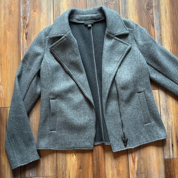 Ann Taylor pea coat size 4 - Picture 5 of 6